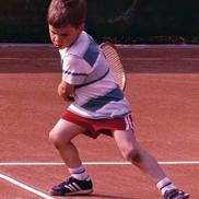 Tânărul Roger Federer / Sursă foto: Instagram@rogerfederer