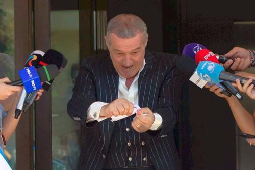 Gigi Becali, patronul celor de la FCSB