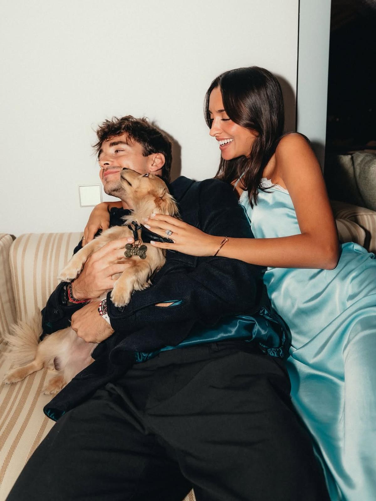 Charles Leclerc s-a logodit cu Alexandra, iubita-model! A plătit o avere pentru inel
