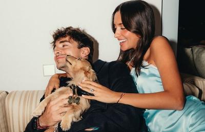 Charles Leclerc s-a logodit cu Alexandra, iubita-model! A plătit o avere pentru inel