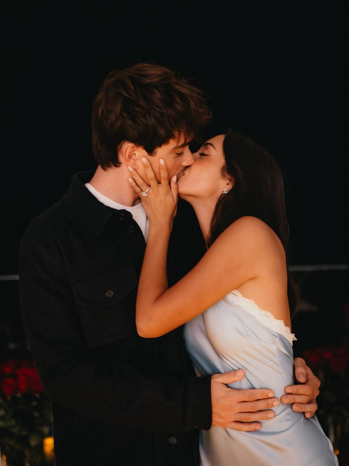 Charles Leclerc s-a logodit cu Alexandra, iubita-model! A plătit o avere pentru inel