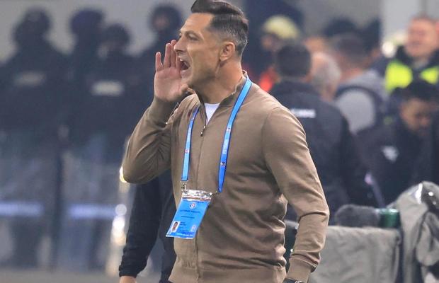 Moment inedit în Craiova - Rapid » Ce i-a transmis Rădoi titularului de la giuleșteni: „Nu uita!”