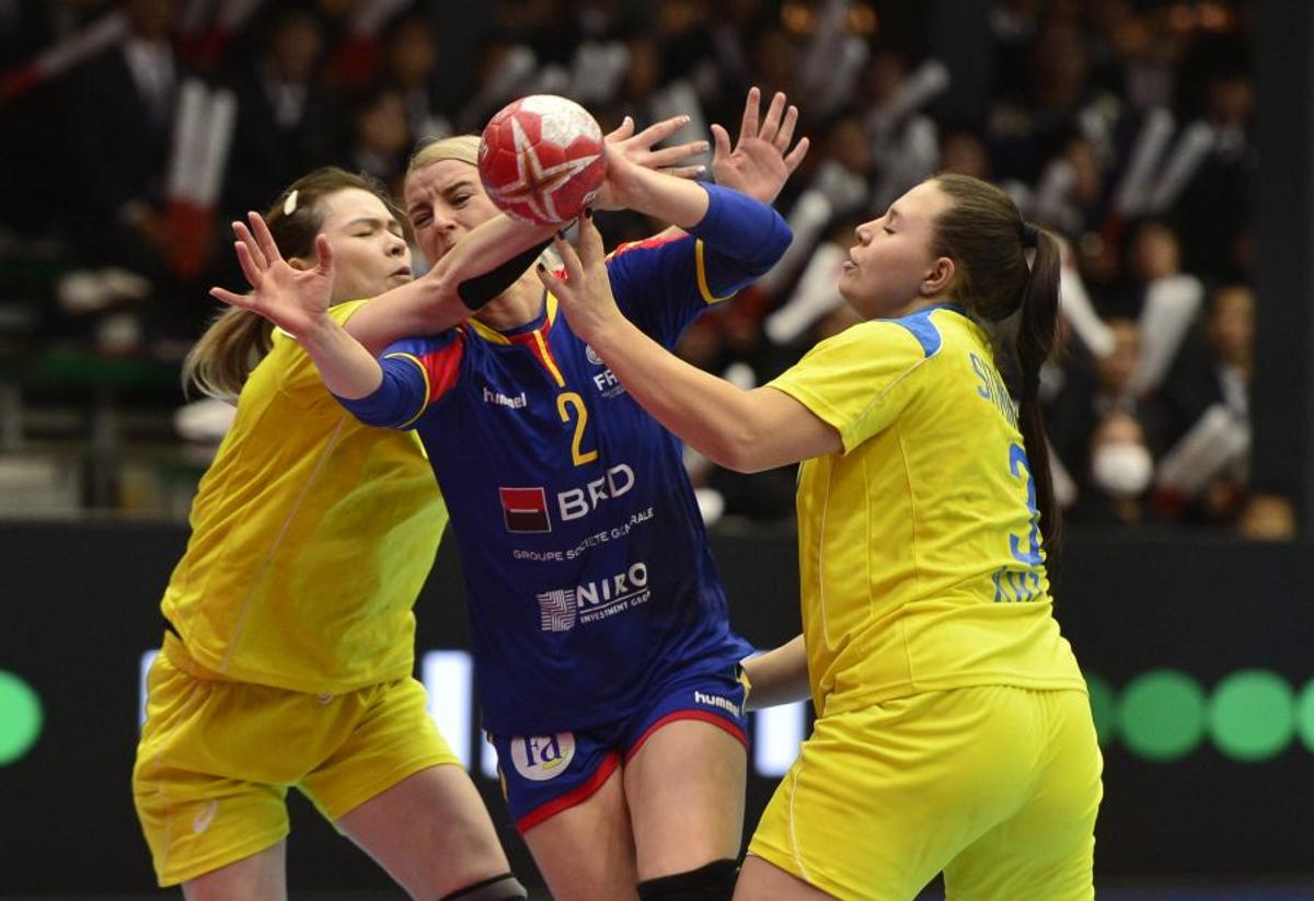 ROMÂNIA - KAZAHSTAN 22-20 // FOTO Neputință! România penibilă pentru a doua oară la Mondial! Cronica lui Dan Udrea de la fața locului: „Fără Neagu suntem în lumea a treia”