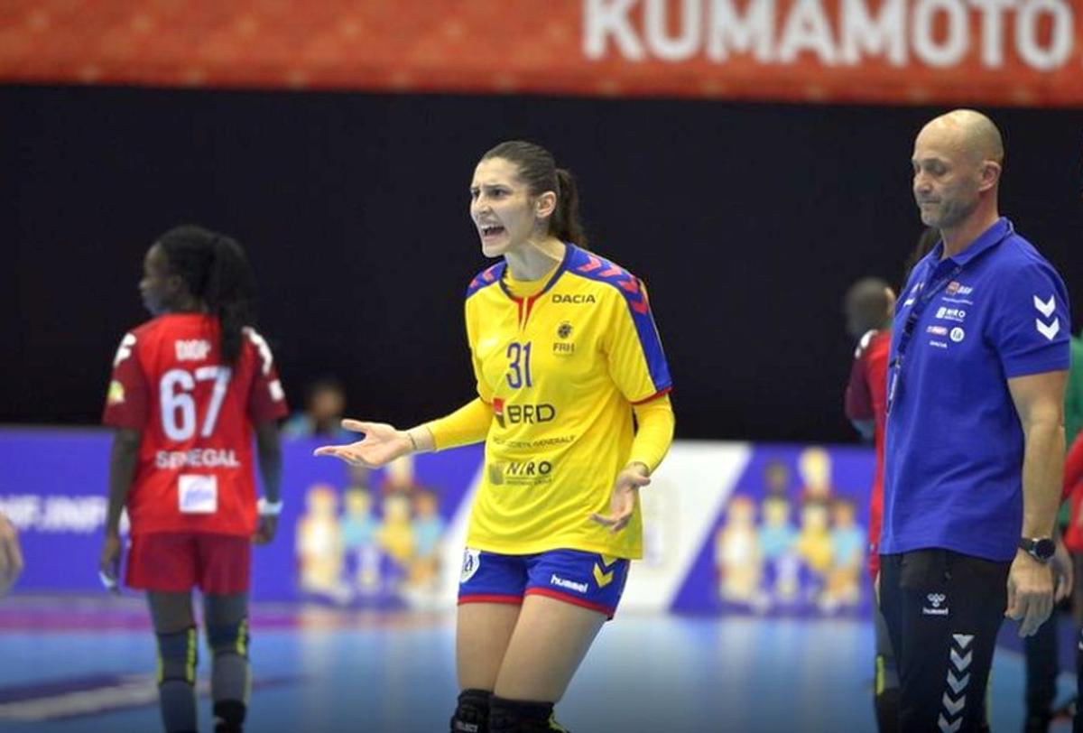GALERIE FOTO Mădălina Zamfirescu, cea mai HOT handbalistă din Japonia