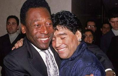 Două vești șocante despre moartea lui Diego Maradona: „Avea în sânge o combinație prea mare de antidepresive și antipsihotice” + Mesajul tulburător al lui Pele