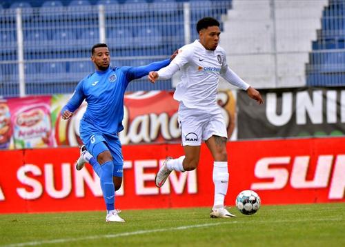 FC Voluntari și Academica Clinceni au remizat, scor 3-3, în primul meci al rundei cu numărul 12 din Liga 1.