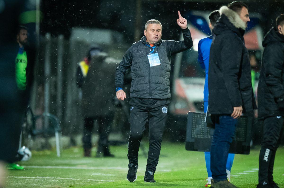 Academica Clinceni - Dinamo 1-0. Notele GSP reflectă rușinea suferită de „câini” » Mircea Rednic are 7 „corigenți”