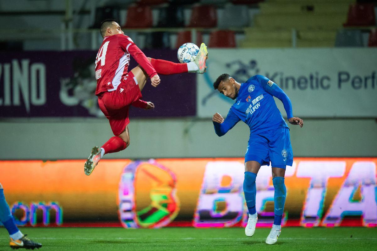 Academica Clinceni - Dinamo 1-0. Notele GSP reflectă rușinea suferită de „câini” » Mircea Rednic are 7 „corigenți”