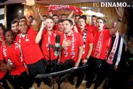 Dinamo are în acte un imn de 15.000 de euro. Fanii au și uitat de el!