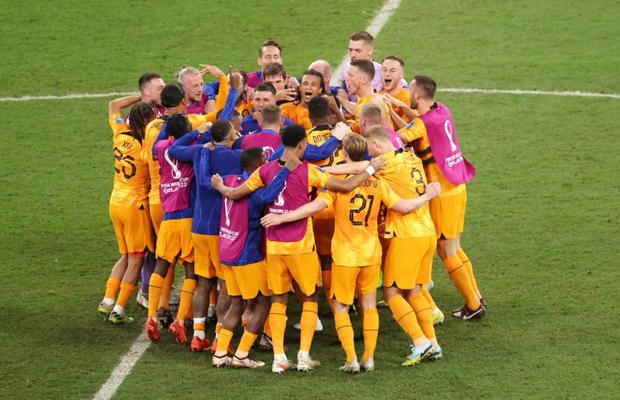 Fotbal, nu soccer! Țările de Jos sunt în sferturi la Mondial, după victoria cu SUA