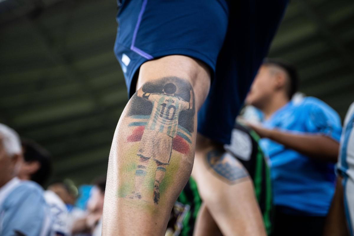 Leo Messi, „în transă” înainte de meciul cu Australia! Imagini spectaculoase din loja căpitanului Argentinei