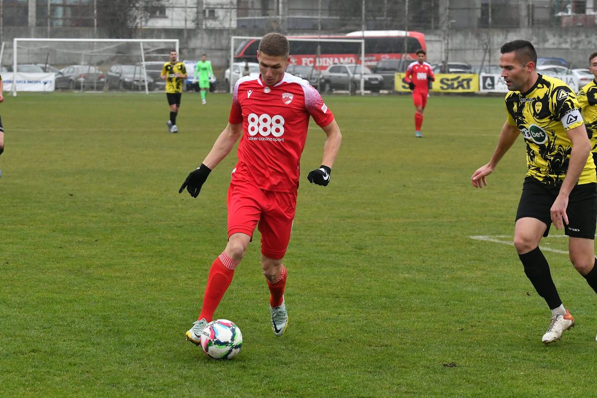 FC Brașov - Dinamo // 3 decembrie 2022