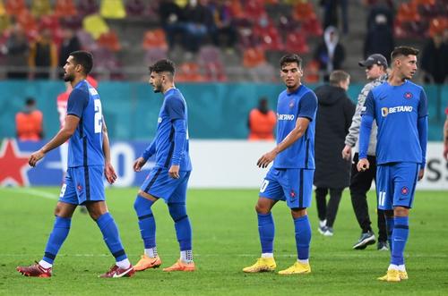U Cluj s-a înțeles cu FCSB pentru împrumutul lui Ianis Stoica (19 ani) până la finalul sezonului, dar atacantul preferă să meargă în străinătate.