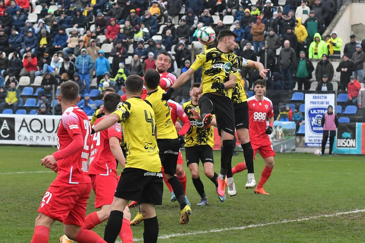 FC Brașov - Dinamo // 3 decembrie 2022