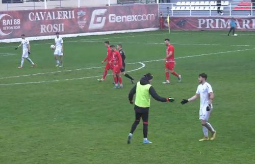 FCSB 2 a fost umilită de CS Tunari, scor 6-2, în runda cu numărul 15 a Seriei 4 din al treilea eșalon.