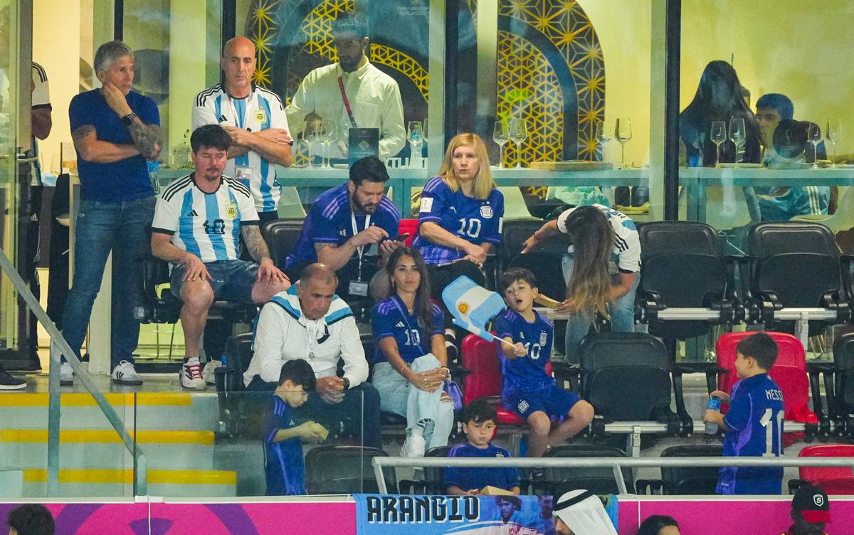 Leo Messi, „în transă” înainte de meciul cu Australia! Imagini spectaculoase din loja căpitanului Argentinei
