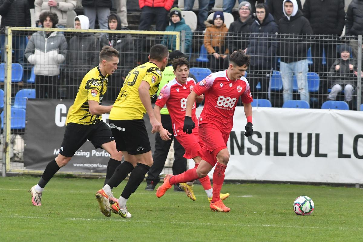 FC Brașov - Dinamo // 3 decembrie 2022