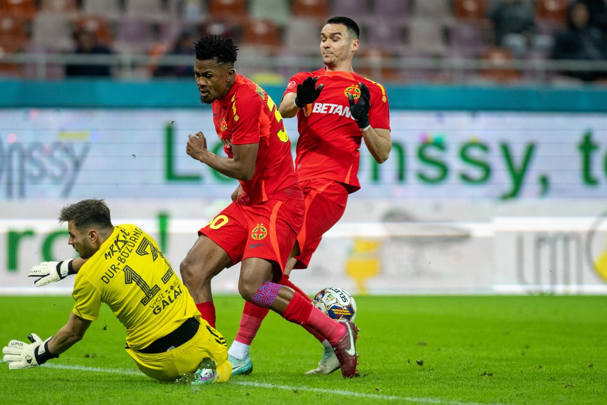 Anghel Iordănescu a pus la colț 3 jucători de la FCSB