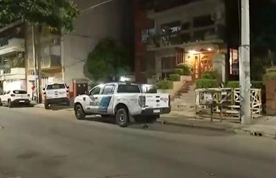 Crimă sau accident? Soția fostului adversar al României a murit, după ce a căzut de la etajul 7 » Poliția îl anchetează, familia victimei îl acuză