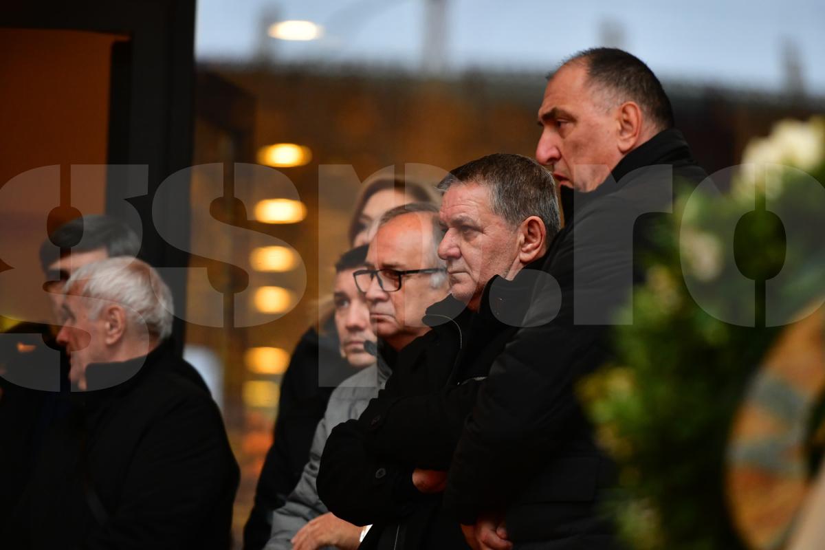 Imagini impresionante în Cupa României! Gest cum nu s-a mai văzut pe un teren de fotbal în memoria lui Duckadam