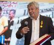 Mircea Lucescu a devenit cetățean de onoare al Iașiului și și-a lansat cartea/ foto: Andrei Cucu, primăria Municipiului Iași