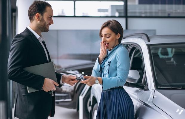 Ghidul complet pentru închirierea unei mașini sigure pe gheață și zăpadă