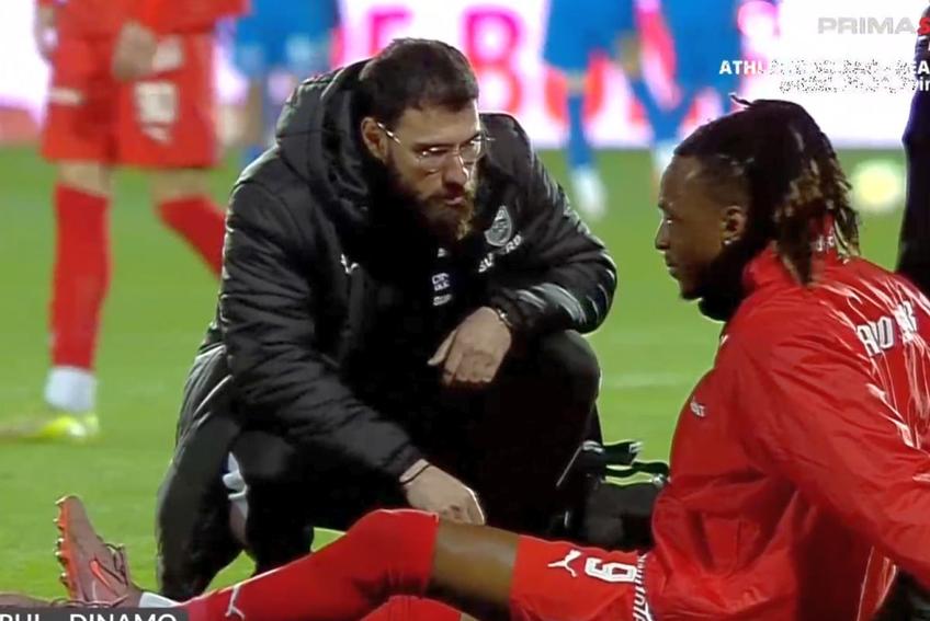 Încă un jucător accidentat la Dinamo! Karamoko, șanse mici să intre cu FCSB // FOTO: captură Prima Sport