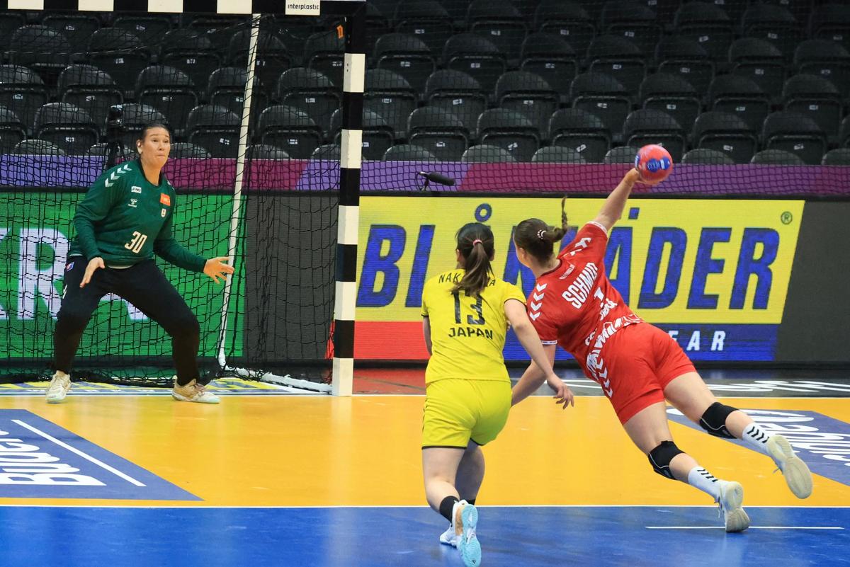 Japonia - Elveția, Campionatull Mondial de handbal feminin