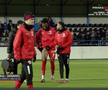 Mamadou Karamoko s-a accidentat la încălzire înainte de Farul - Dinamo // FOTO: captură Prima Sport