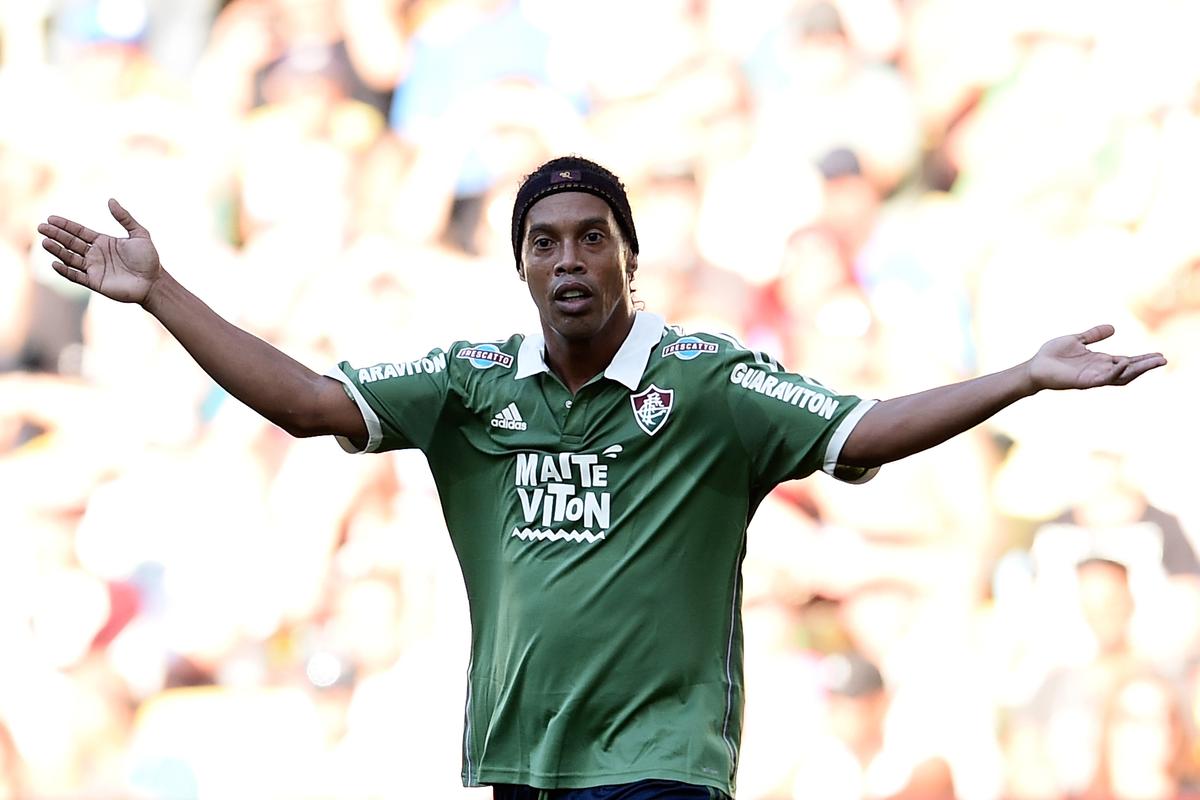 Ronaldinho a dat lovitura după ce a ieșit din închisoare! Cum a făcut brazilianul aproape 1 milion de euro