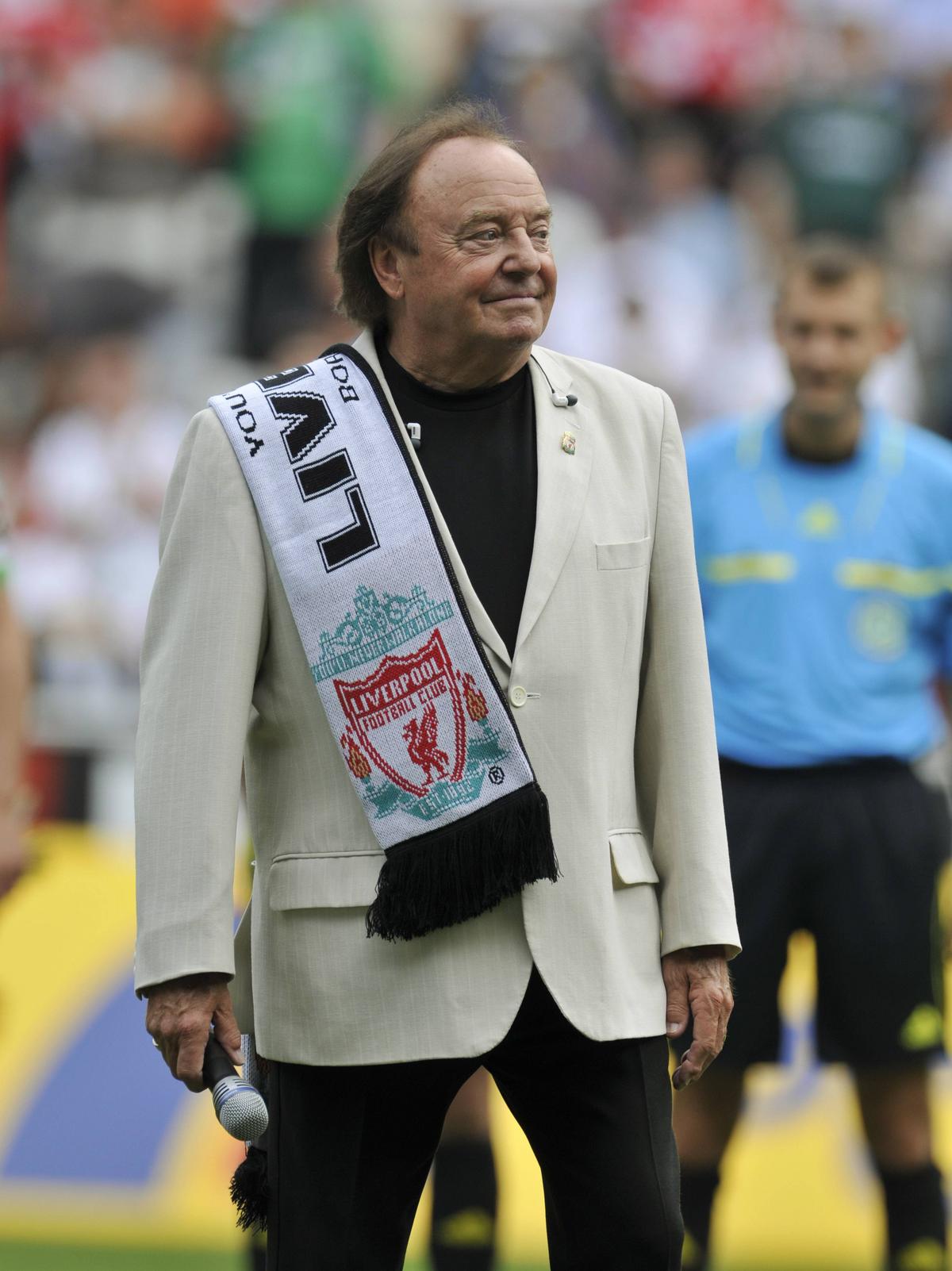 A murit interpretul celui mai cunoscut imn din fotbal, „You’ll Never Walk Alone”