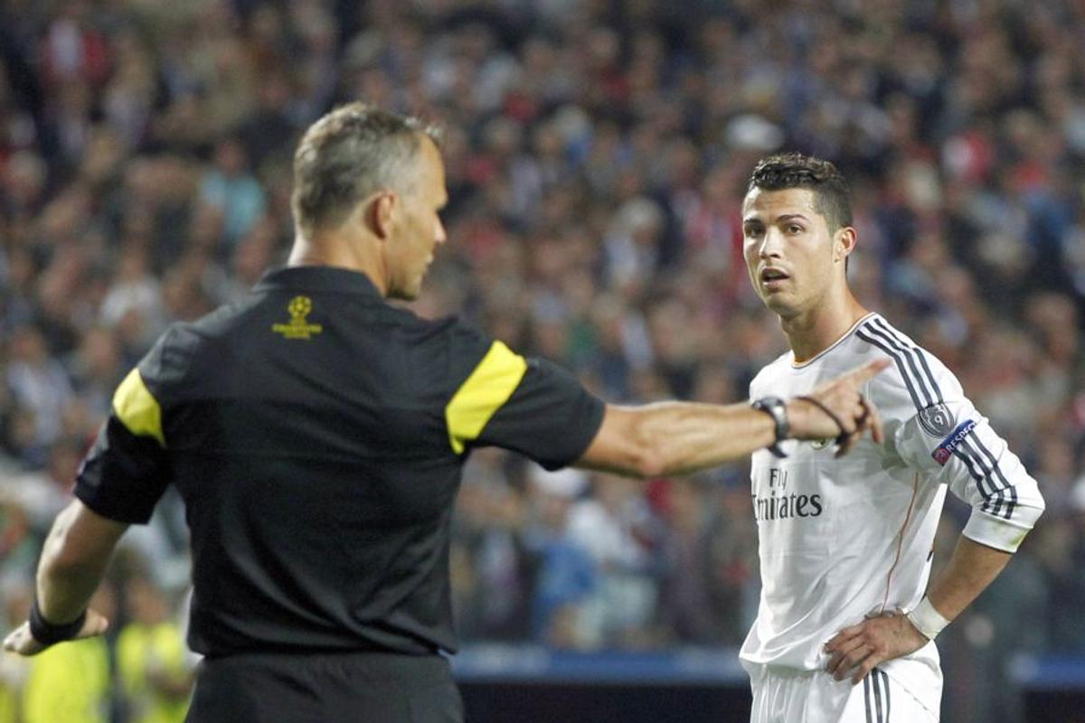 Gigi Becali, înțepat de un fost colaborator: „La FCSB poate să vină și Ronaldo. În 3 meciuri își ia zborul!”