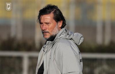 FCU Craiova s-a reunit azi » Primul transfer al oltenilor, sub comanda lui Napoli