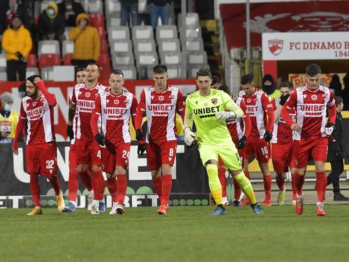 Cătălin Itu (numărul 8) pleacă de la Dinamo  // FOTO: Imago