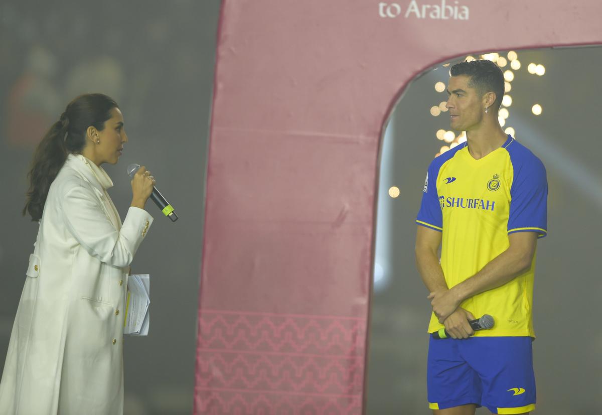 Fatma Fahad - jurnalista de la prezentarea lui Ronaldo la Al-Nassr