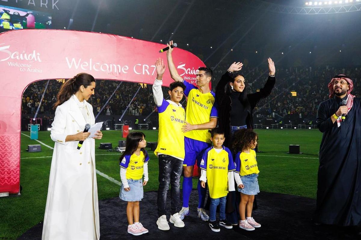 Fatma Fahad - jurnalista de la prezentarea lui Ronaldo la Al-Nassr