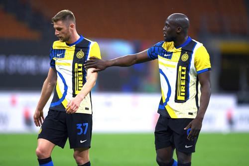 Milan Skriniar (stânga)/ foto Imago Images