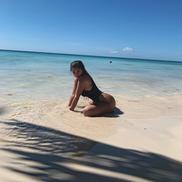 Ioana, iubita lui Florinel Coman