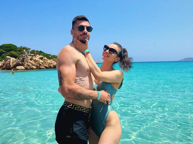 Andrei Burcă și Mara Iulia Cîmpean. Foto: Instagram @maraiulia