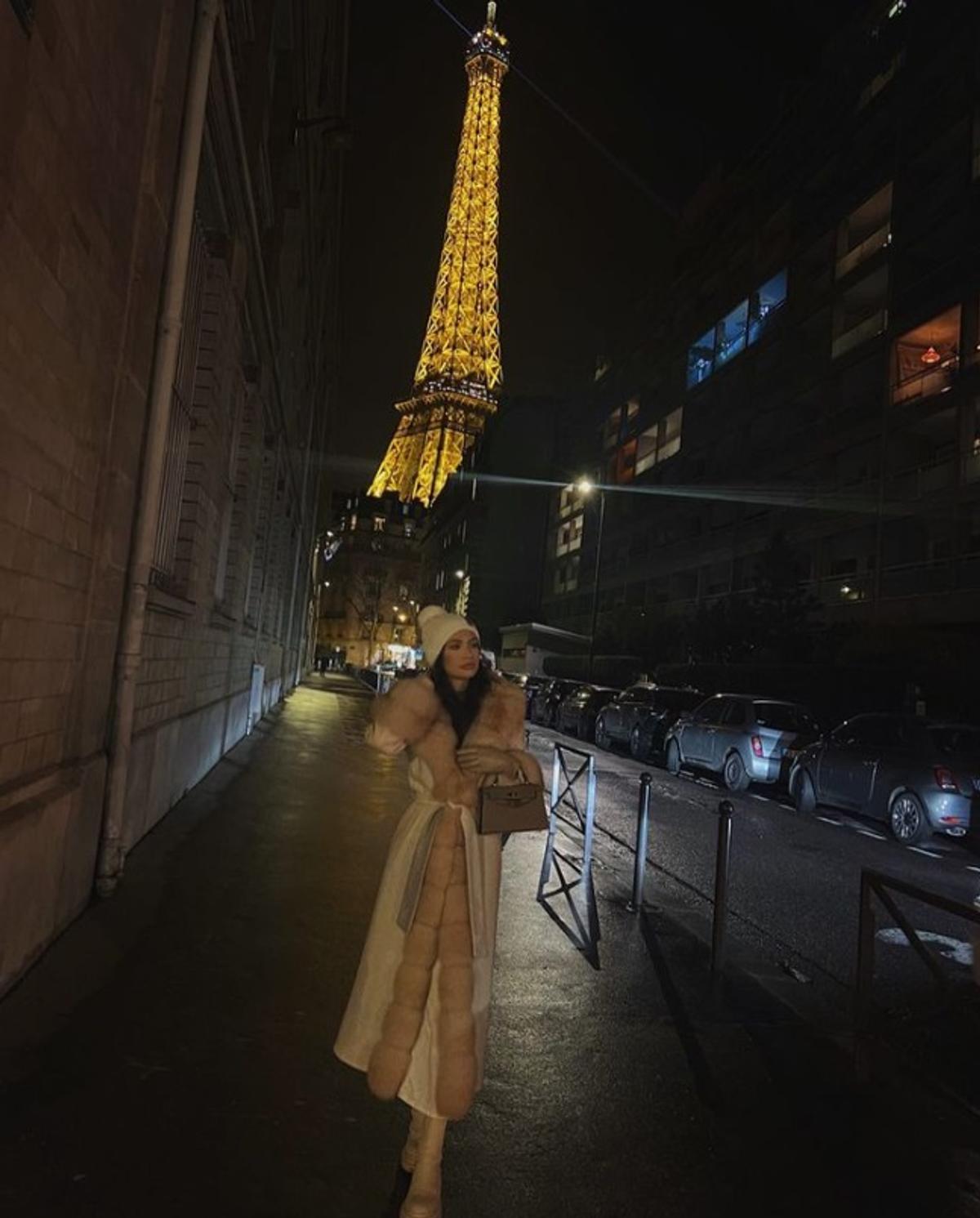 Andrei Burcă a făcut marele pas la Paris! A cerut-o în căsătorie pe tânăra avocată