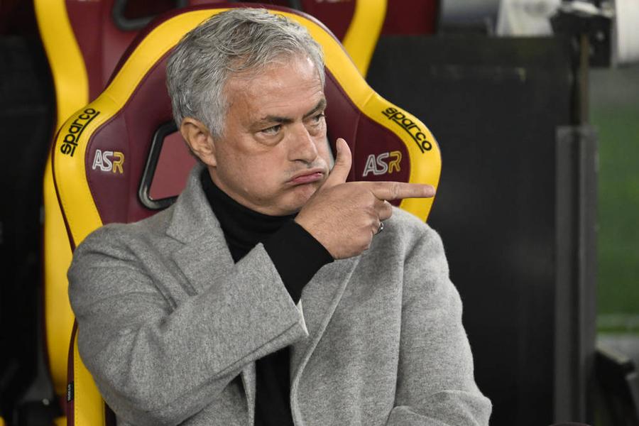 Jose Mourinho, foto: Imago Ce i-ar fura Gasperini lui Mourinho: » „Mi-aș dori să am puterea lui de convingere. Merită toată recunoașterea”