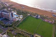 „Câinii” au ajuns în Paradis! Imagini spectaculoase surprinse din dronă: Dinamo pregătește salvarea într-o locație exclusivistă