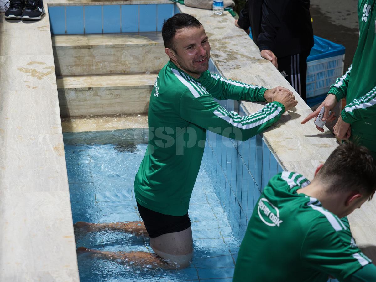 Sepsi atacă play-off-ul cu „metoda Wim Hof”:  imagini tari surprinse de GSP în cantonamentul din Antalya
