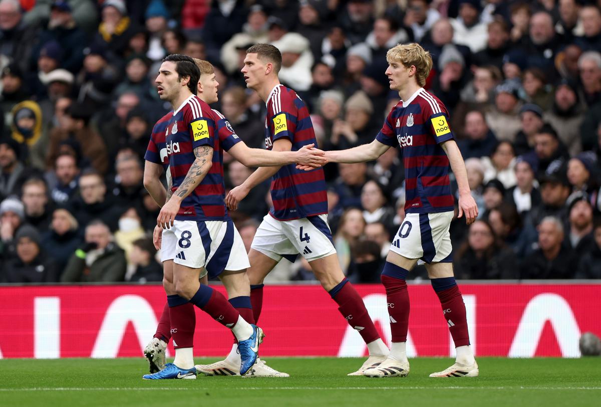 Decizie greu de înțeles în Tottenham - Newcastle! Doar în Anglia se poate valida așa ceva