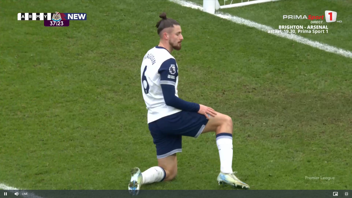 Nota lui Radu Drăgușin pentru prestația de coșmar din Tottenham - Newcastle » Postecoglou l-a schimbat la pauză, preferând să rămână fără stoperi de meserie!