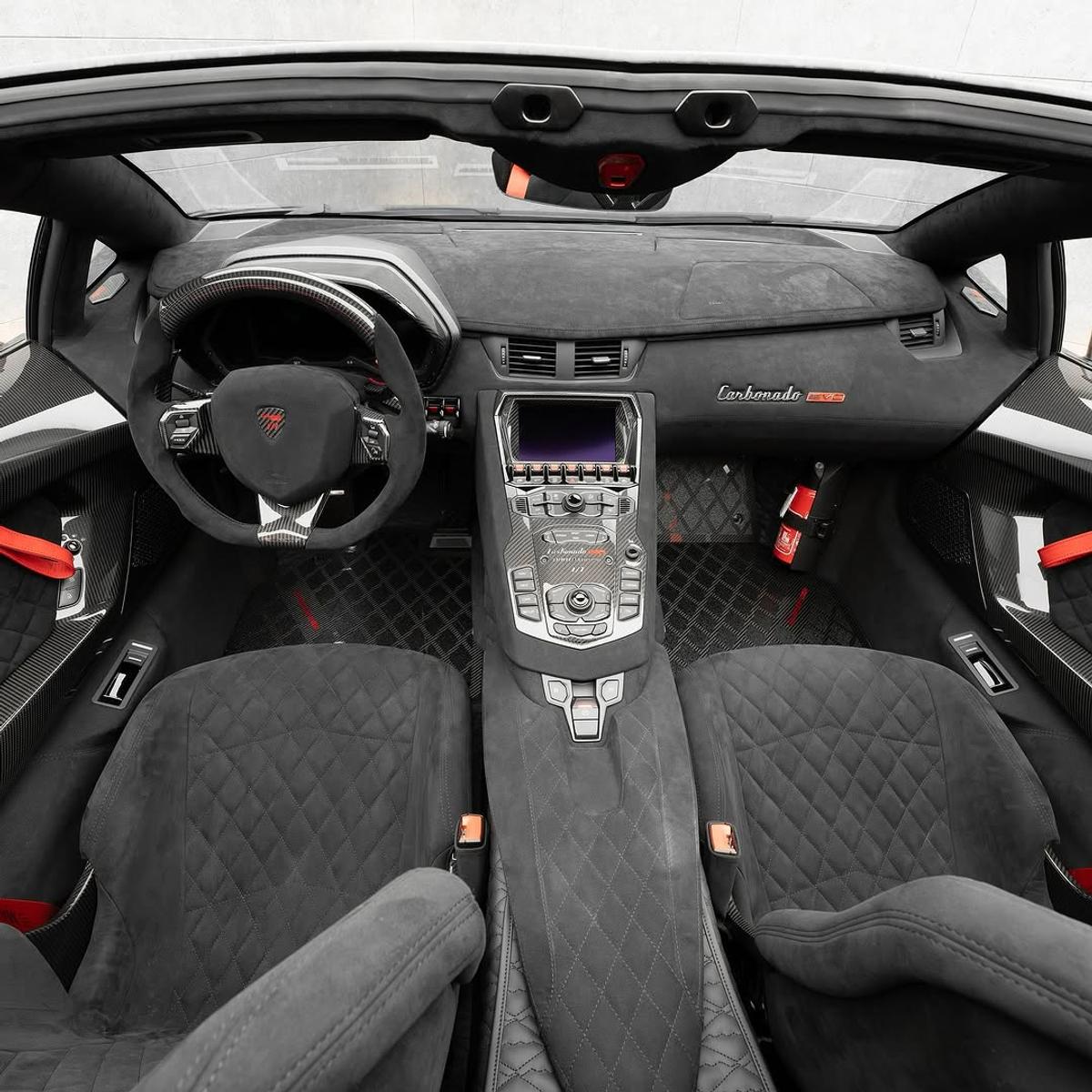 Mansory, companie specializată în modificarea mașinilor de lux. Foto: Instagram