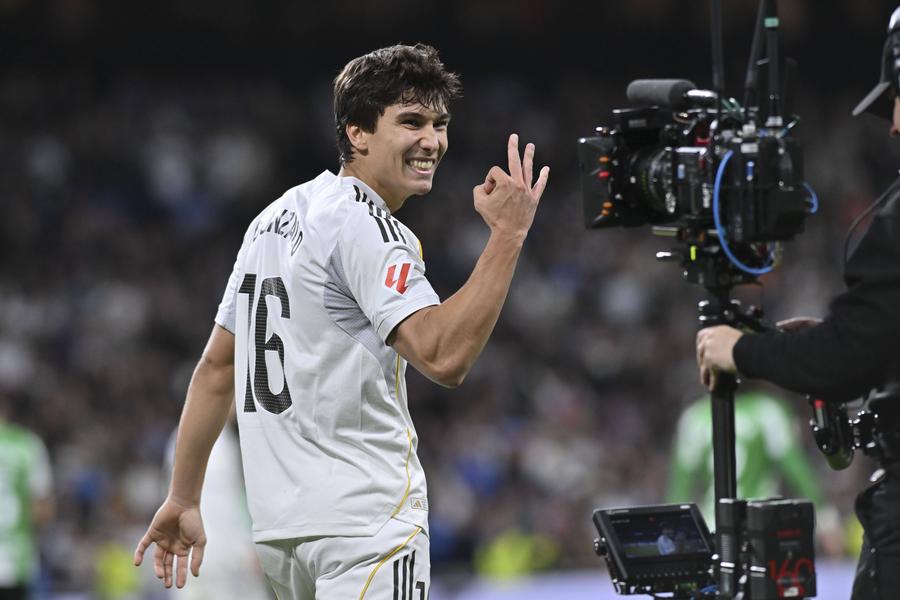Gonzalo Garcia, fotbalistul lui Real Madrid / foto: Imago Images Real Madrid a aflat cât trebuie să plătească pentru transferul lui Alessandro Bastoni
