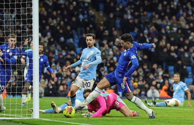 Manchester City a scăpat victoria la ultima fază cu Chelsea! Egal dramatic pe Etihad