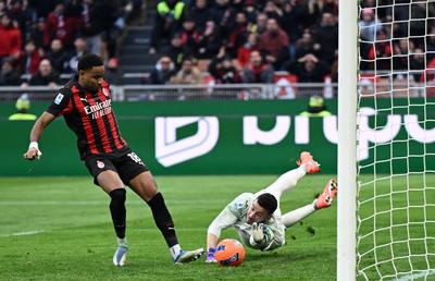 Turcii nu se joacă! Forțează pentru atacantul de la AC Milan