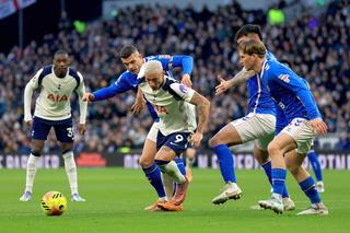 Tottenham, remiză cu Sunderland în Premier League » Decizia luată în cazul lui Radu Drăgușin